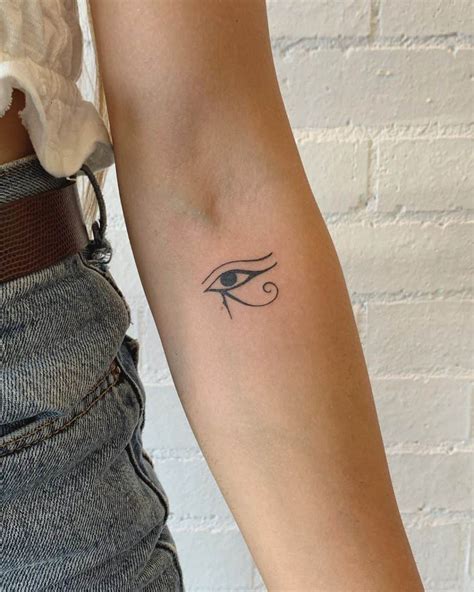 eye of horus tattoo meaning